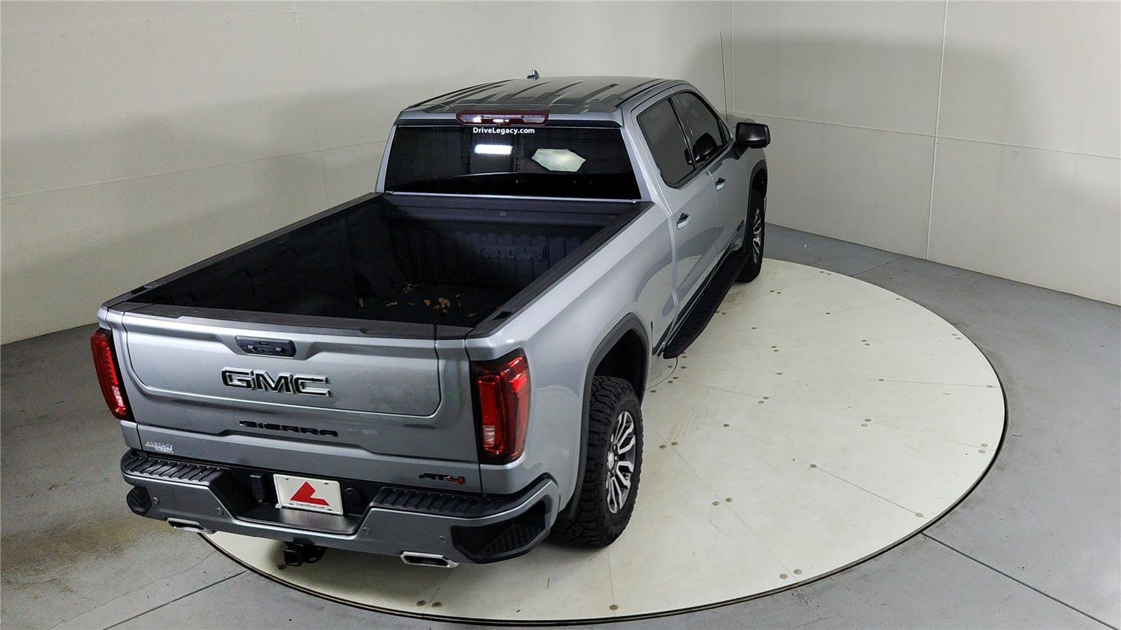 Used 2023 GMC Sierra 1500 AT4 w/ Technology Package image 44