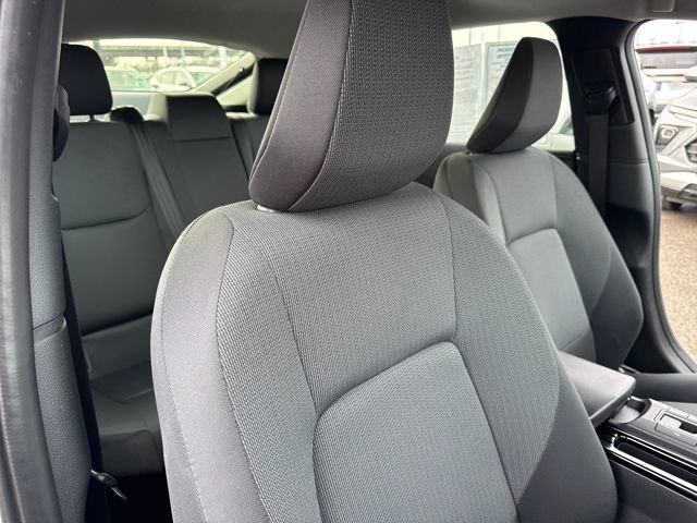 Used 2024 Toyota Prius Limited image 24