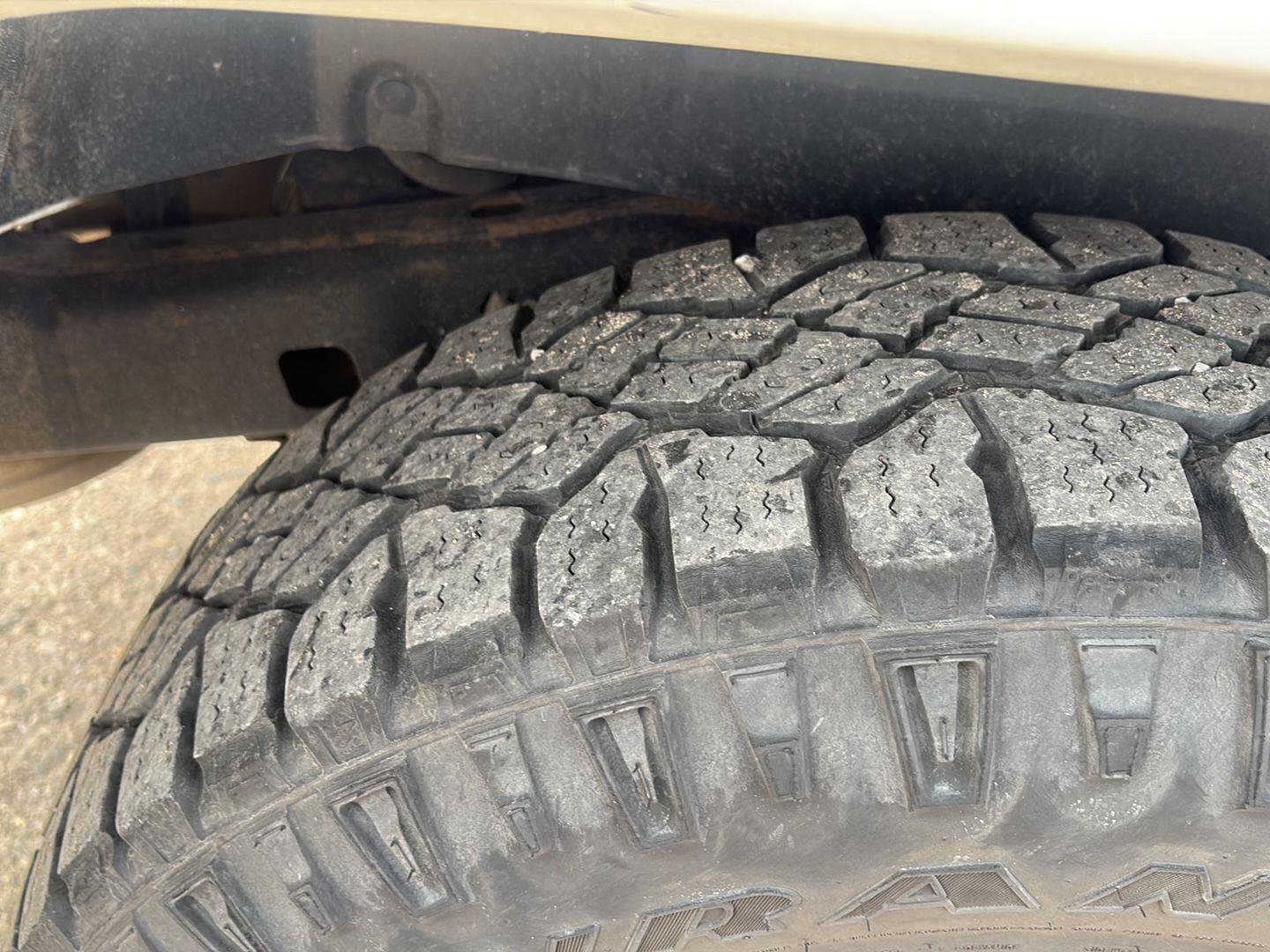 Used 2012 Jeep Wrangler Unlimited Sahara AWD/4WD image 27