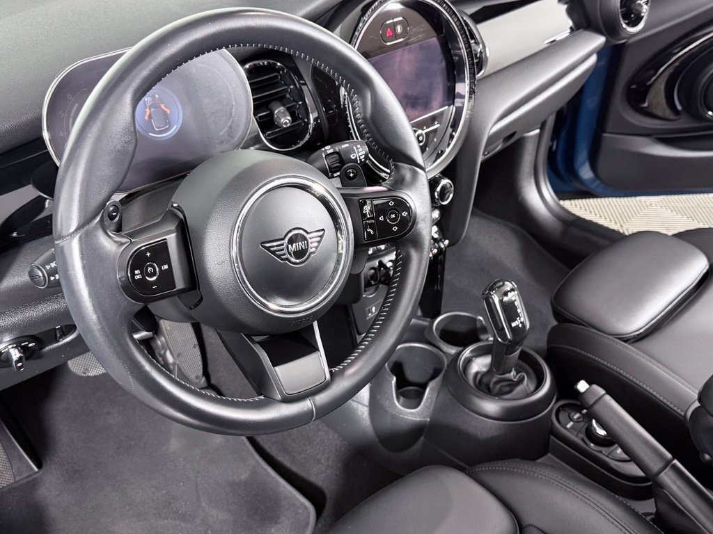 Used 2022 MINI Cooper S FWD image 15