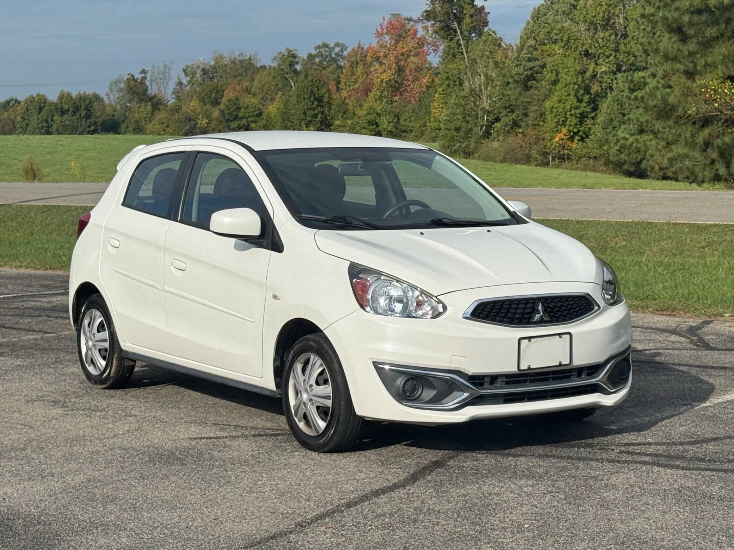 Used 2019 Mitsubishi Mirage ES FWD image 1