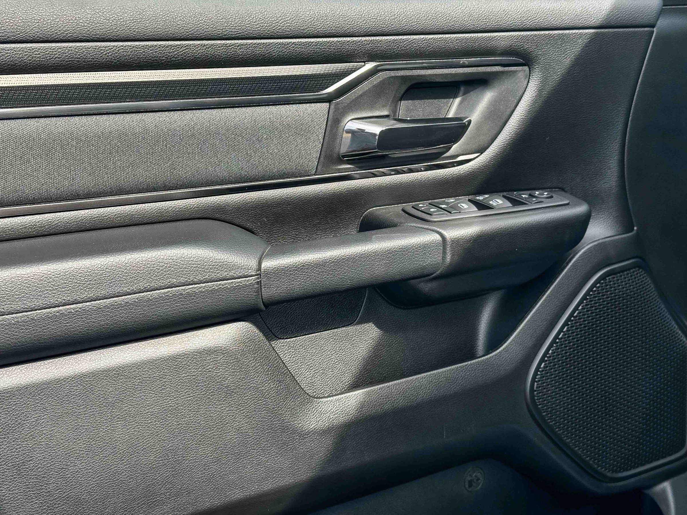 Used 2023 RAM 1500 Lone Star image 16