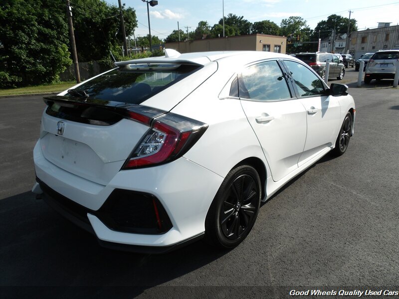 Used 2018 Honda Civic EX image 5
