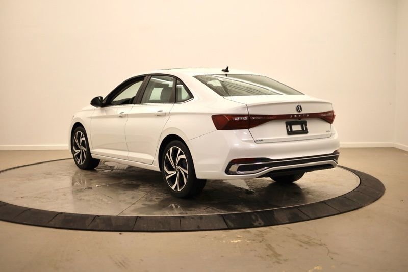 New 2026 Volkswagen Jetta SEL image 5