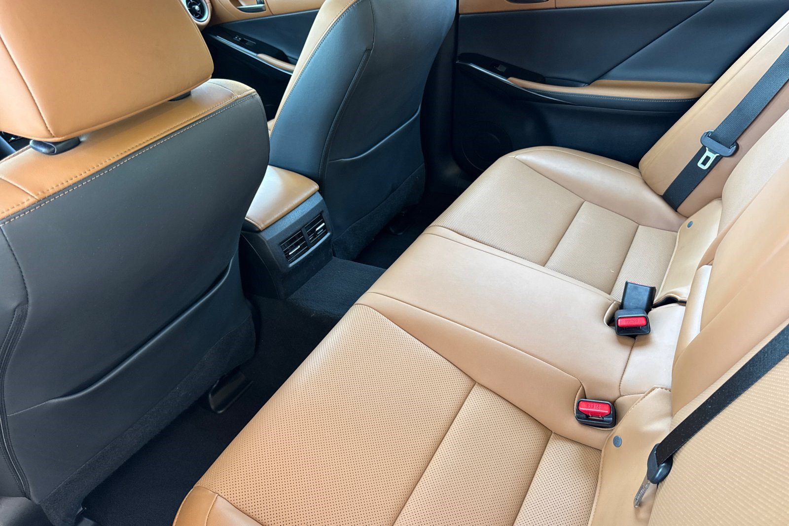 Used 2021 Lexus IS 300 w/ Comfort Package RWD image 25