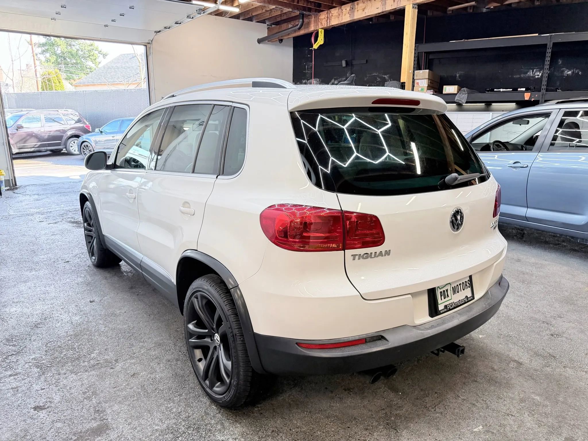 Used 2012 Volkswagen Tiguan SEL AWD/4WD image 5