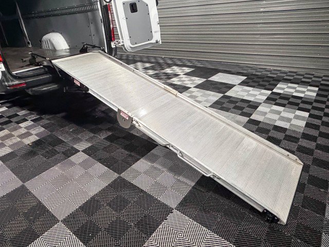 Used 2021 Mercedes-Benz Sprinter 2500 image 12