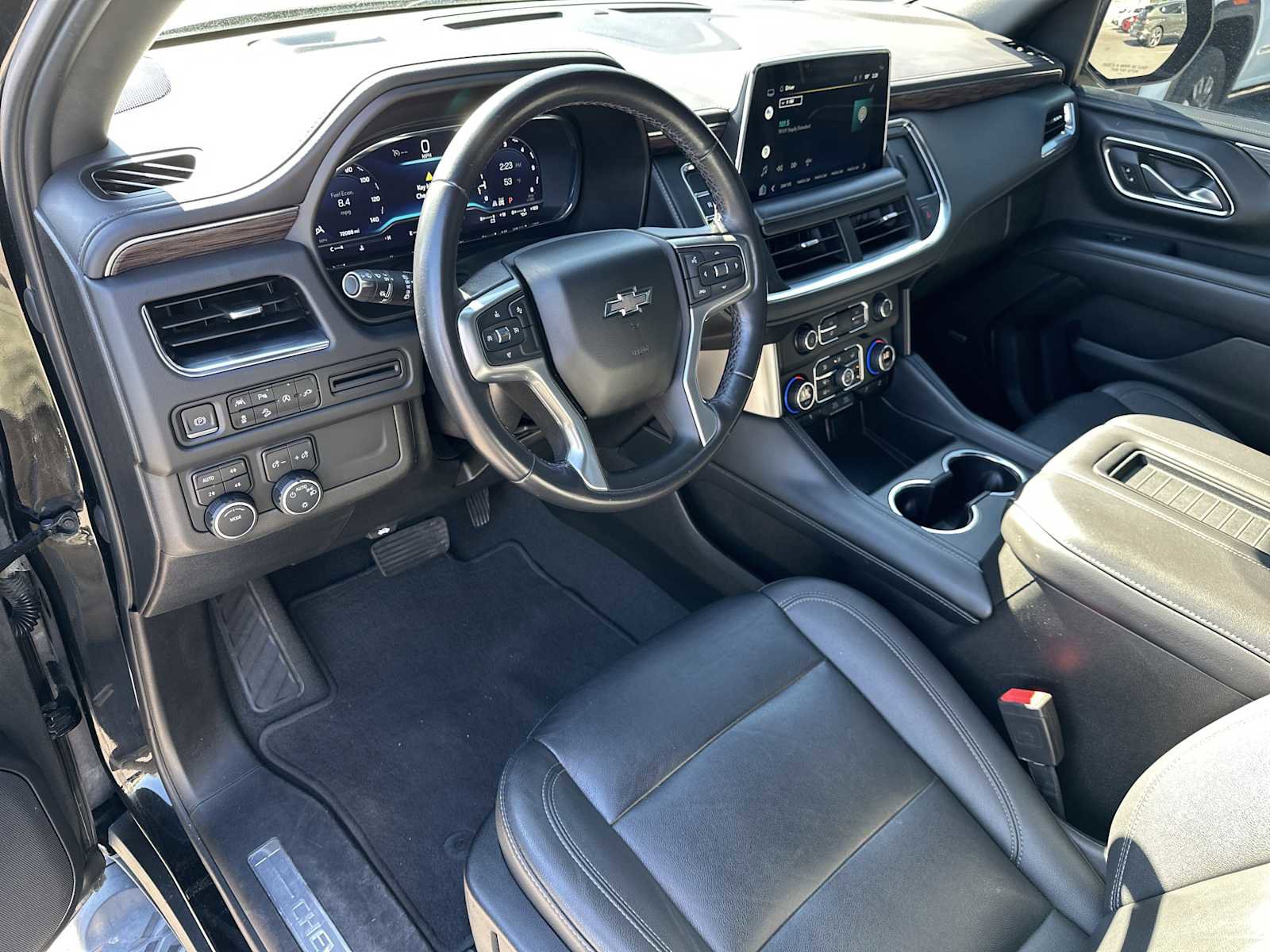 Used 2022 Chevrolet Tahoe Z71 image 7