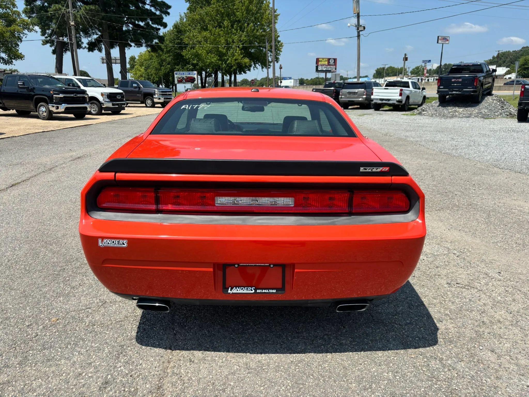 Used 2009 Dodge Challenger SRT8 w/ SRT Option Group II RWD image 4