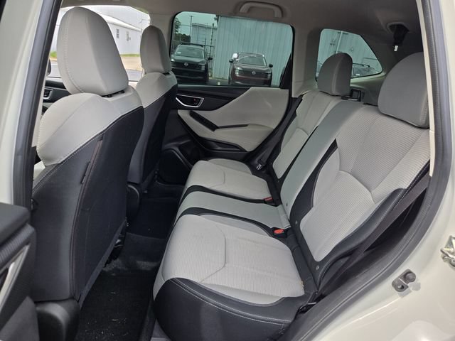Used 2020 Subaru Forester AWD/4WD image 10