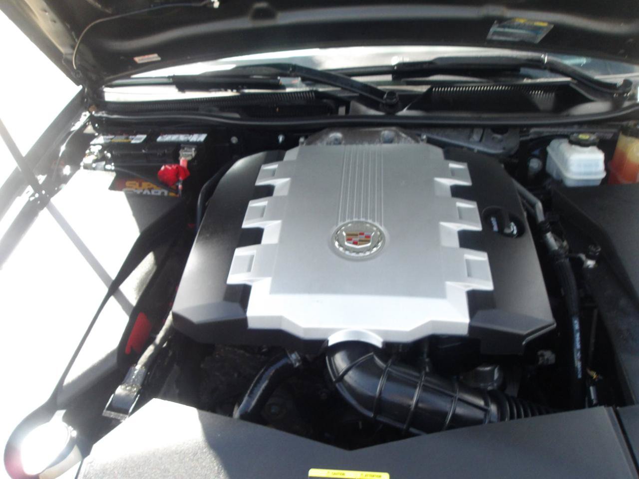 Used 2009 Cadillac STS w/ Wood Trim Package RWD image 24