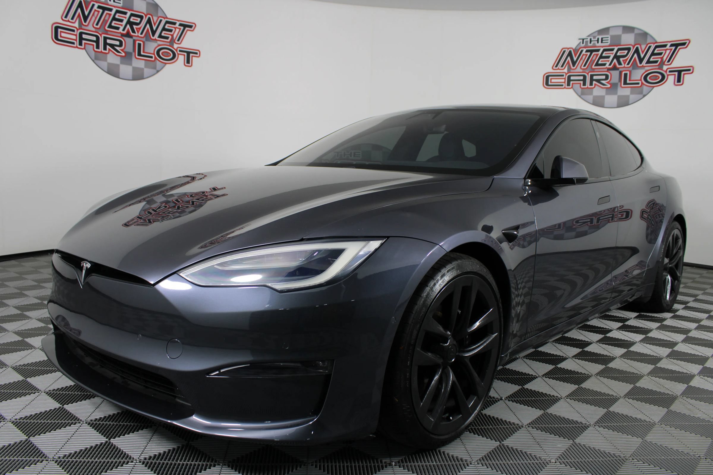Used 2021 Tesla Model S Plaid AWD/4WD image 3