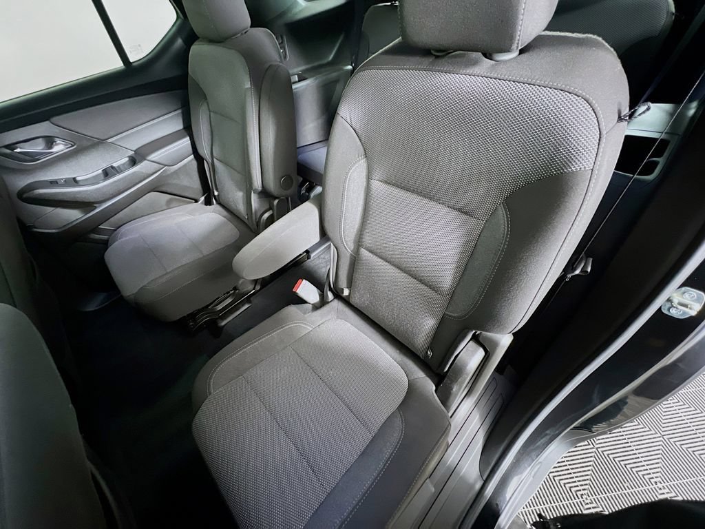 Used 2023 Chevrolet Traverse LT w/ LPO, Floor Liner Package FWD image 22