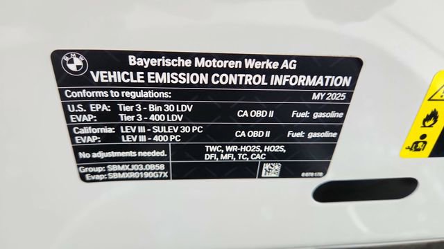 Used 2025 BMW 740i xDrive image 62