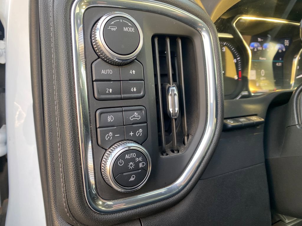 Used 2023 GMC Sierra 2500 Denali w/ Denali Ultimate Package AWD/4WD image 42