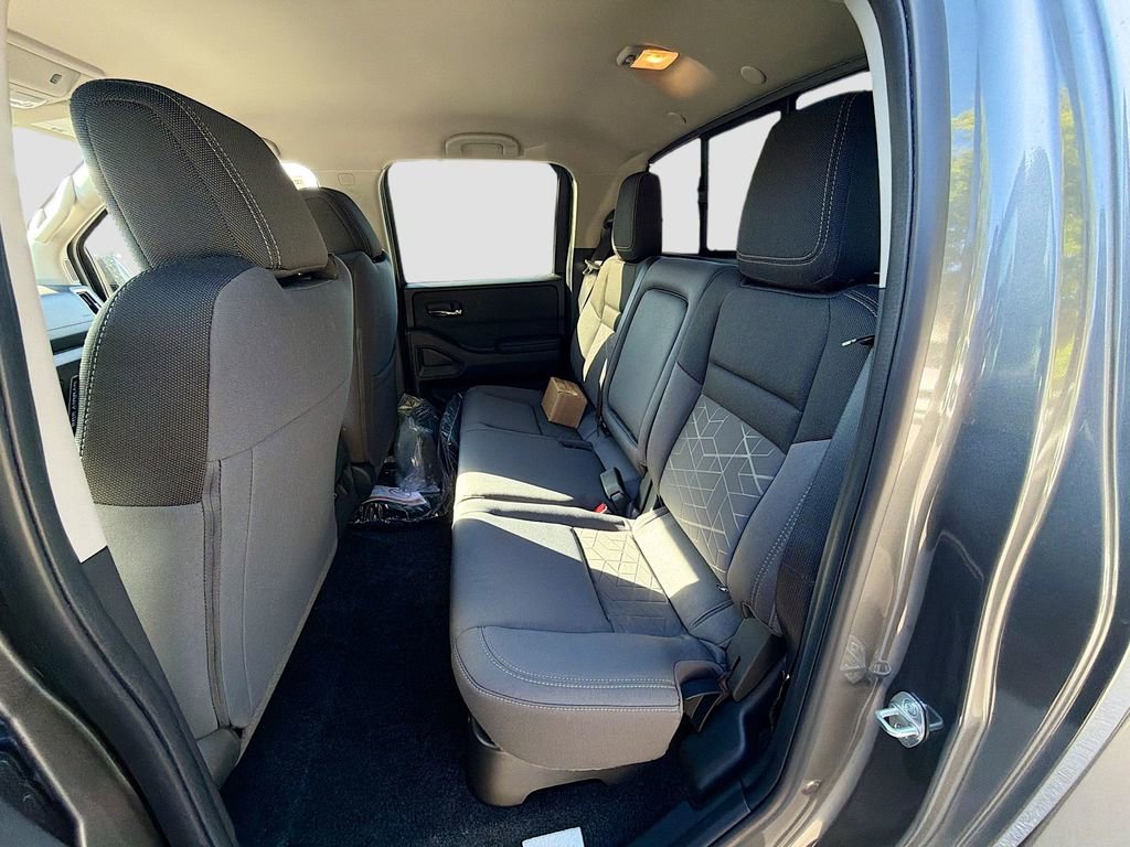 New 2026 Nissan Frontier SV image 25