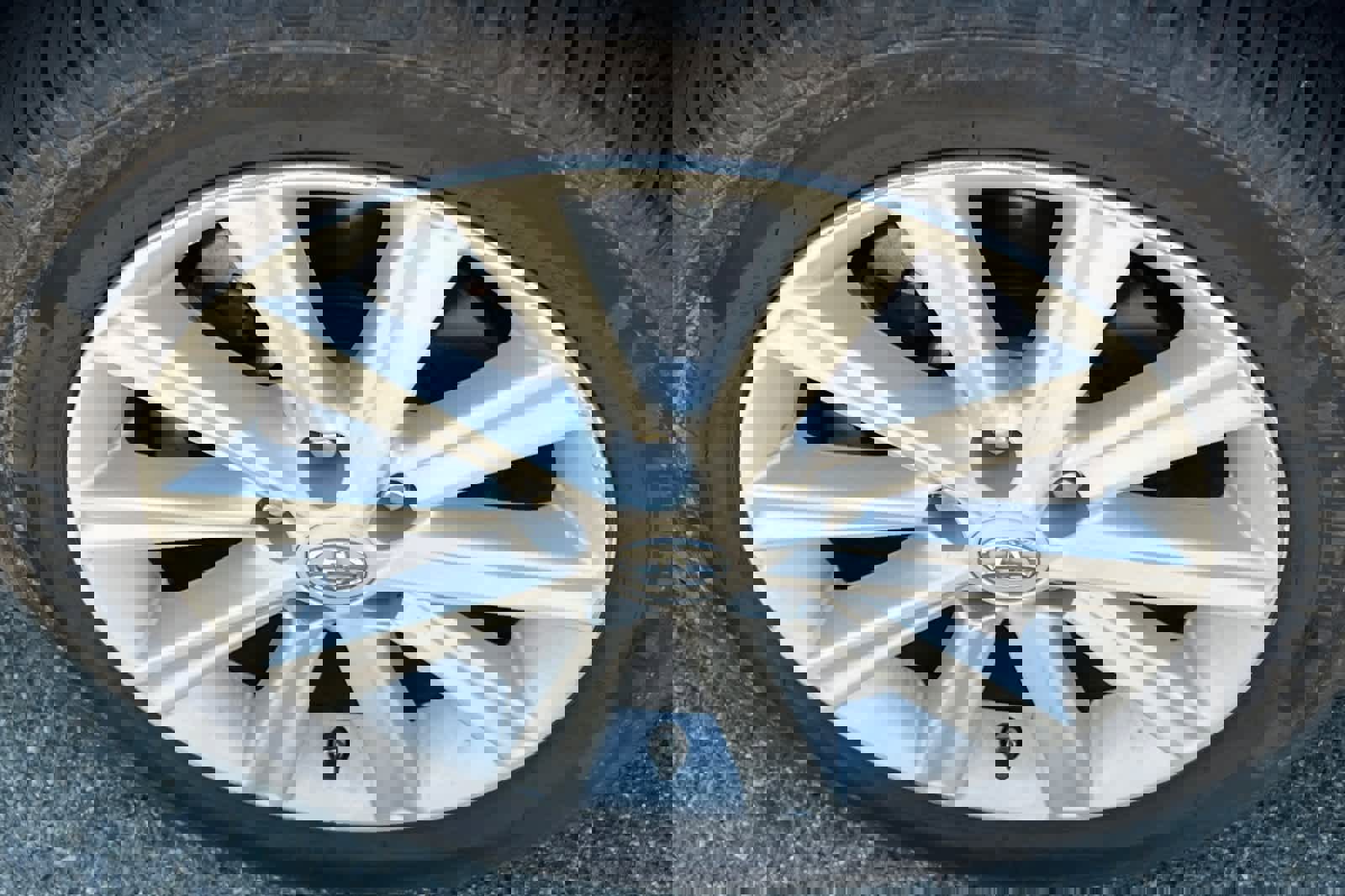 Used 2013 Toyota Camry XLE w/ Leather Pkg image 20