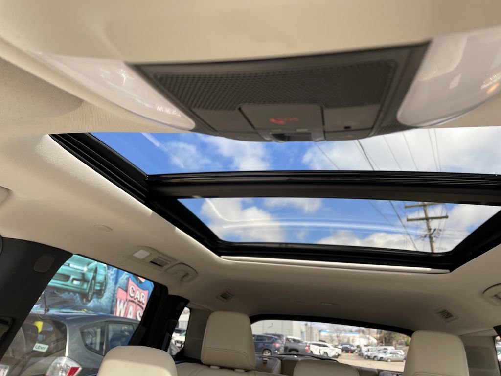 Used 2025 INFINITI QX60 Pure image 21