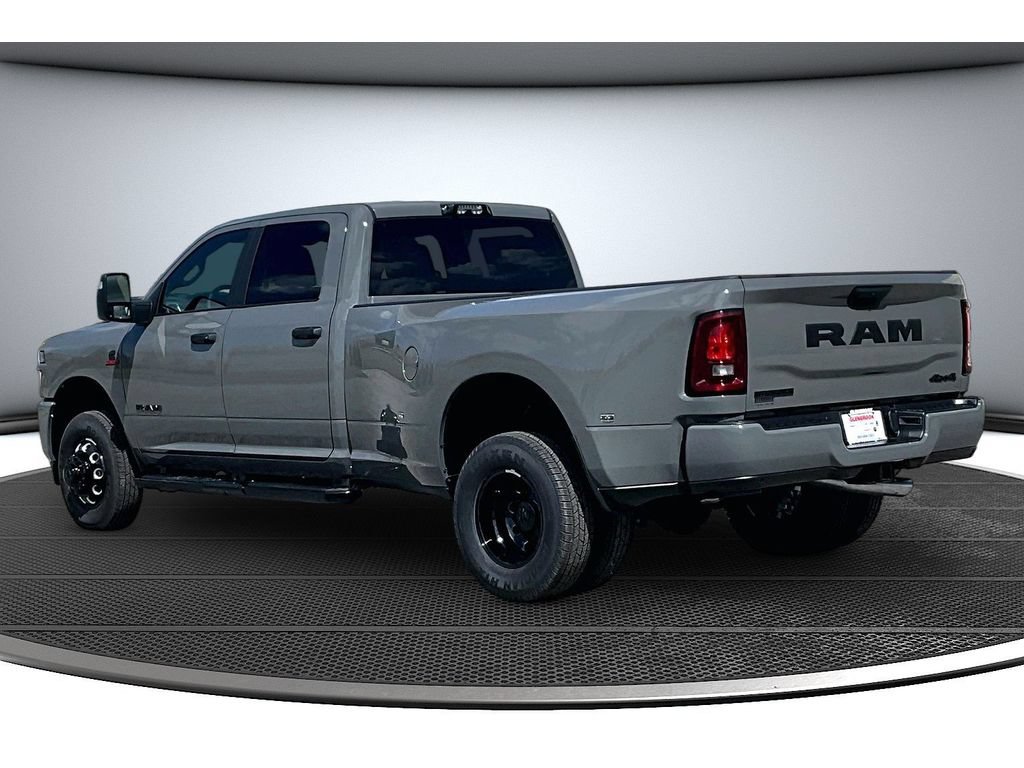 New 2026 RAM 3500 Big Horn AWD/4WD image 22