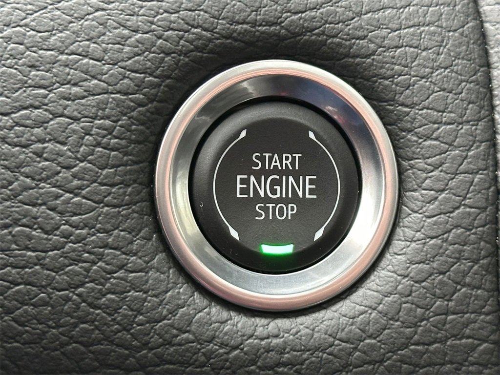 Used 2024 GMC Yukon XL Denali w/ Denali Reserve Package image 67