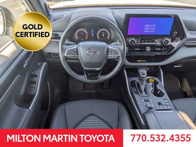 Certified 2025 Toyota Highlander XSE AWD/4WD image 15