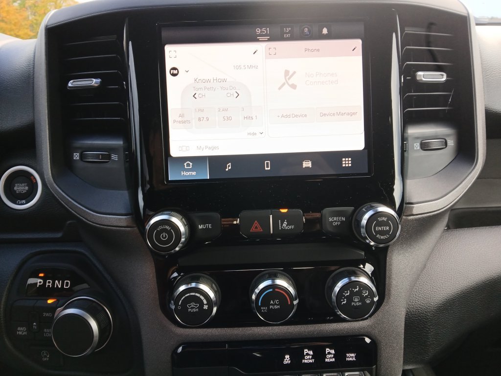 New 2027 RAM 1500 Express AWD/4WD image 19