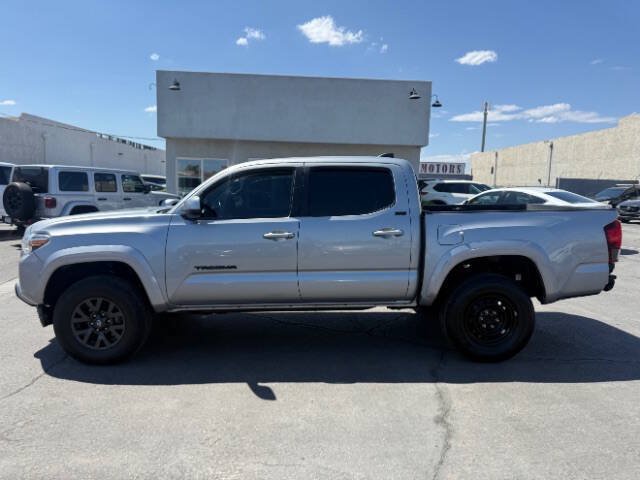 Used 2021 Toyota Tacoma SR5 RWD image 6