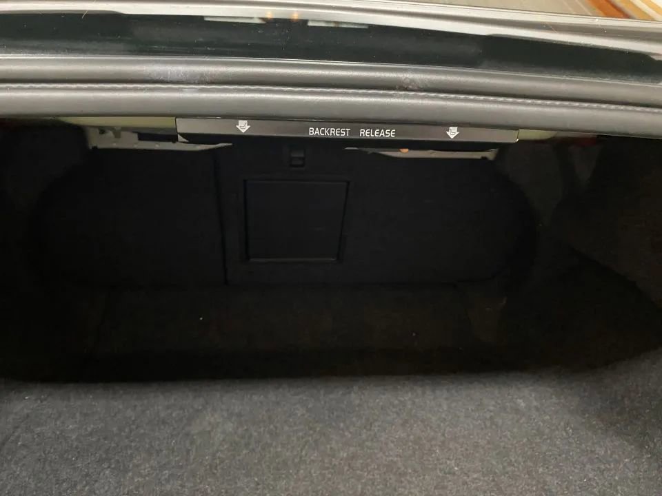 Used 2018 Volvo S60 T5 Inscription image 33