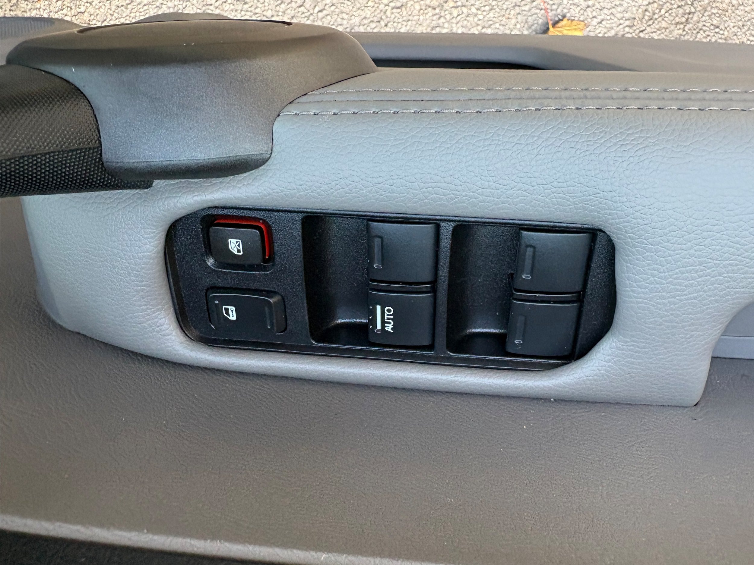 Used 2010 Honda CR-V EX-L image 30