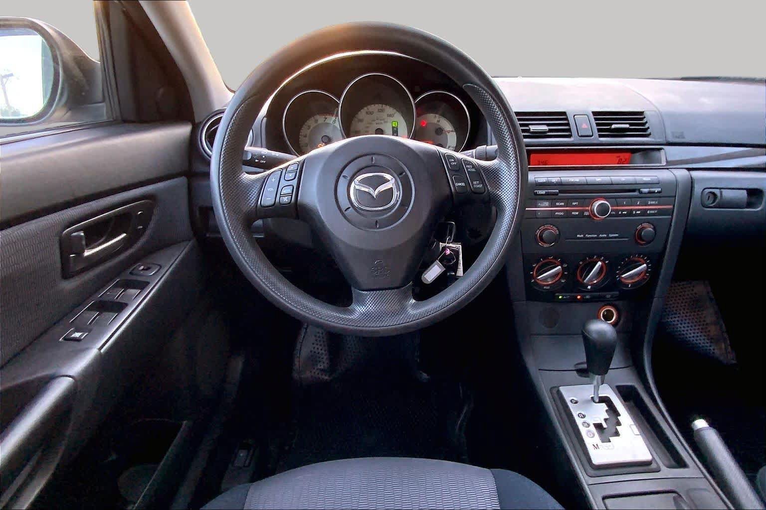 Used 2007 MAZDA MAZDA3 i Touring FWD image 5