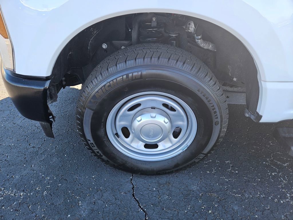 Used 2024 Ford F250 XL RWD image 10