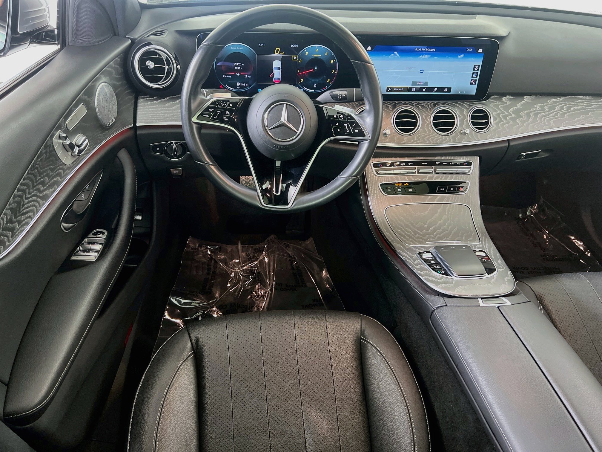 Used 2021 Mercedes-Benz E 350 4MATIC Sedan image 24