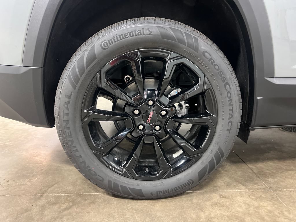 New 2026 GMC Terrain Elevation w/ Elevation Premium Package AWD/4WD image 10