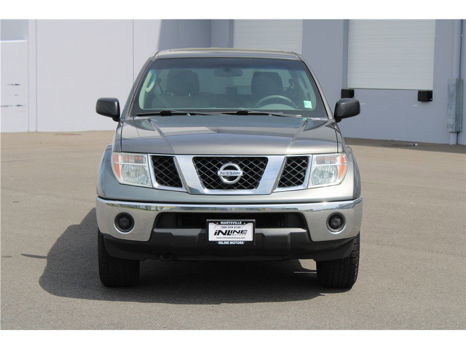 Used 2008 Nissan Frontier SE w/ SE Value Truck Pkg AWD/4WD image 5