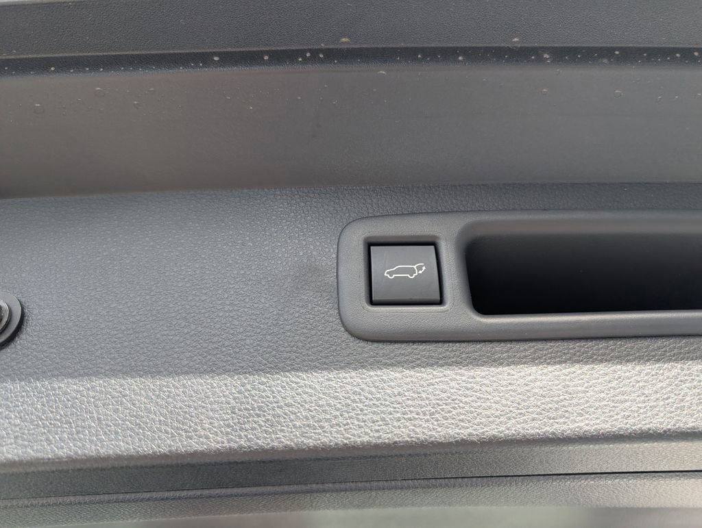 New 2026 Toyota Highlander Platinum image 33