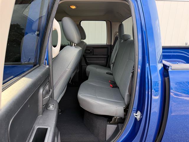 Used 2016 RAM 1500 Express AWD/4WD image 9
