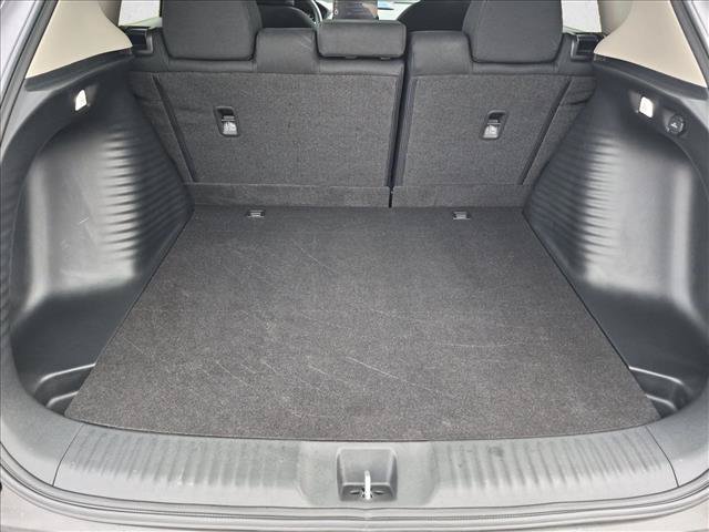 Certified 2027 Honda HR-V LX image 6