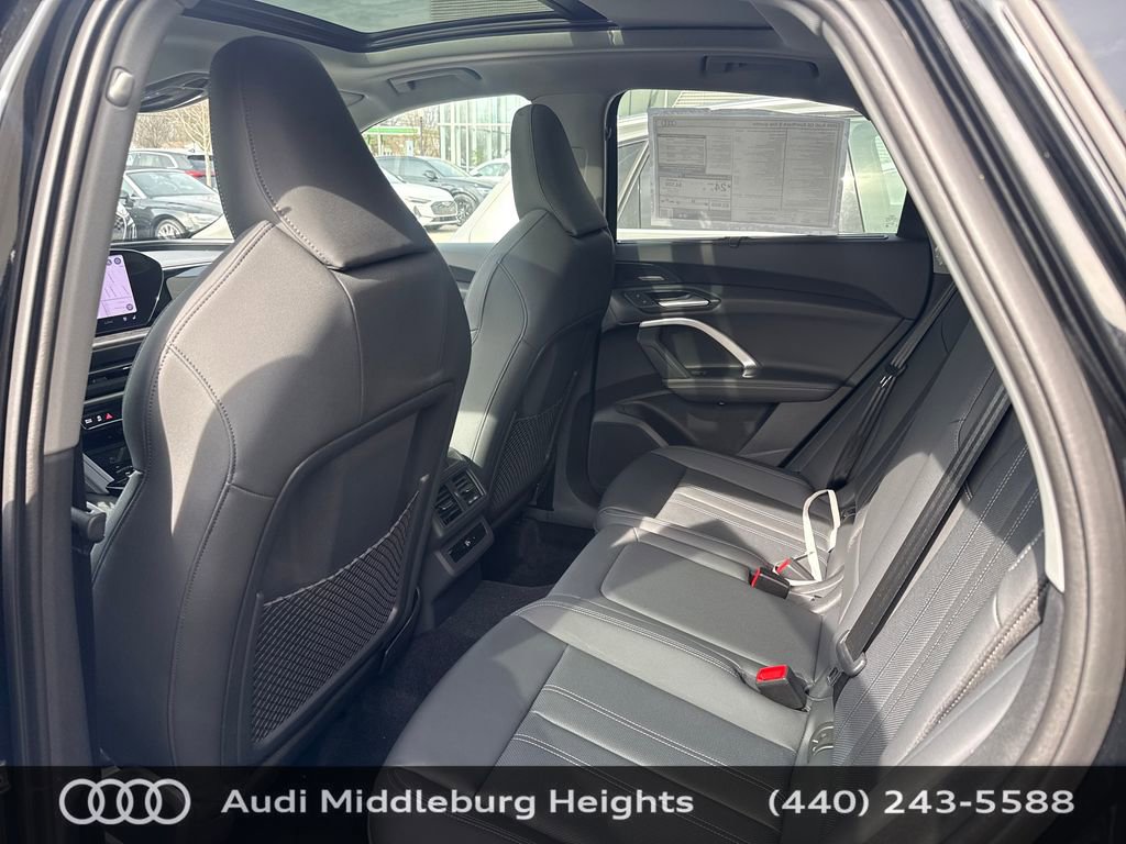 New 2026 Audi Q5 Premium Plus image 32