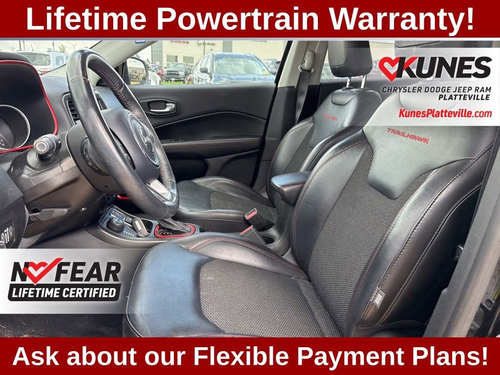 Used 2019 Jeep Compass Trailhawk w/ Cold Weather Group AWD/4WD image 13