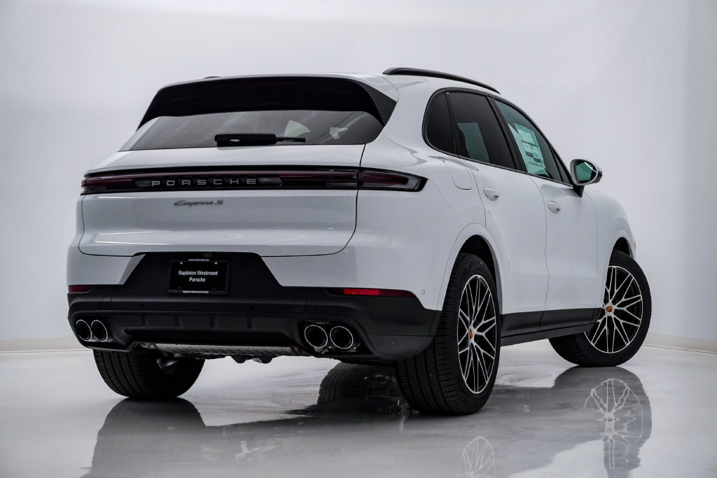 New 2026 Porsche Cayenne S AWD/4WD image 12