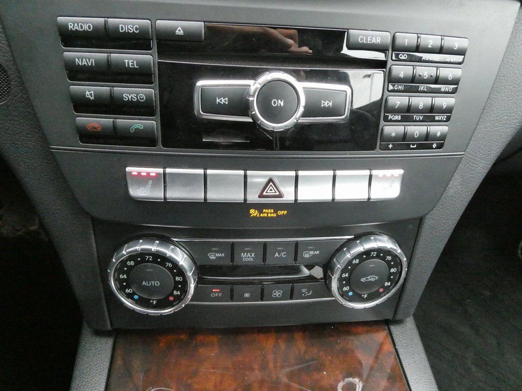 Used 2012 Mercedes-Benz C 300 4MATIC Sedan image 11