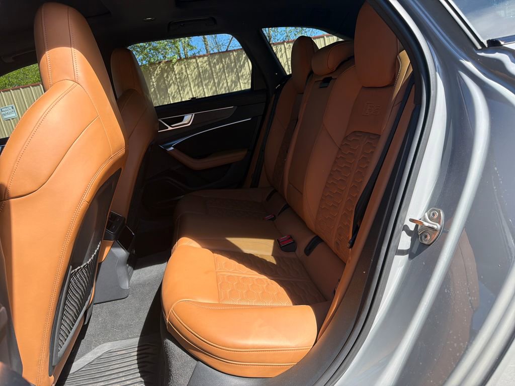 Used 2022 Audi RS 6 image 22
