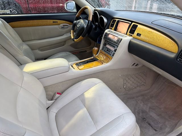 Used 2005 Lexus SC 430 Convertible RWD image 19