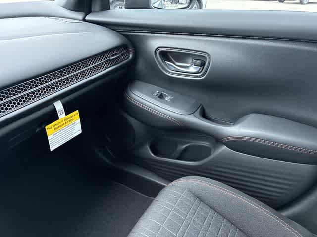 Certified 2026 Honda HR-V Sport image 31