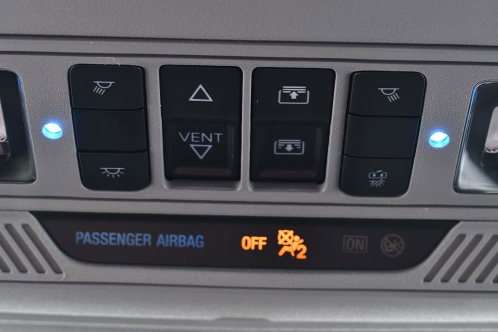 Used 2023 Ford Explorer XLT w/ Equipment Group 202A image 7