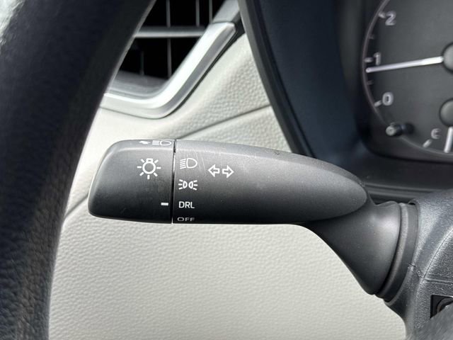 Used 2023 Toyota Corolla Cross L image 26