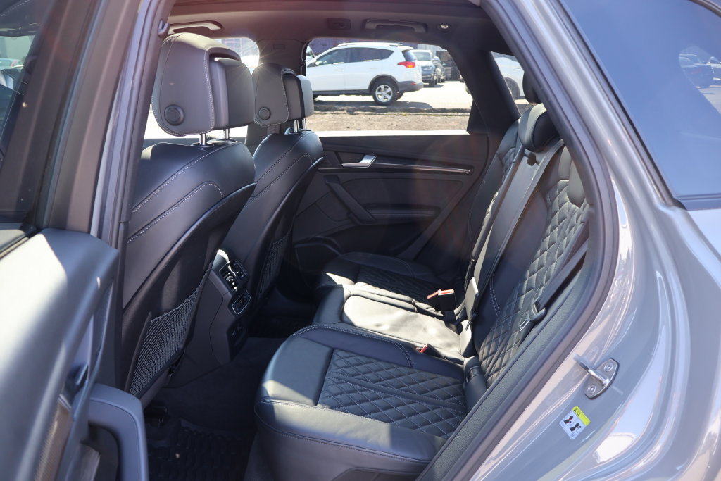 Used 2021 Audi SQ5 Prestige w/ Prestige Package AWD/4WD image 22