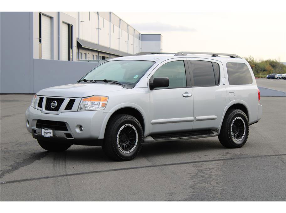Used 2015 Nissan Armada SV video 1