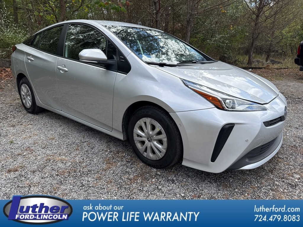 Used 2022 Toyota Prius LE
