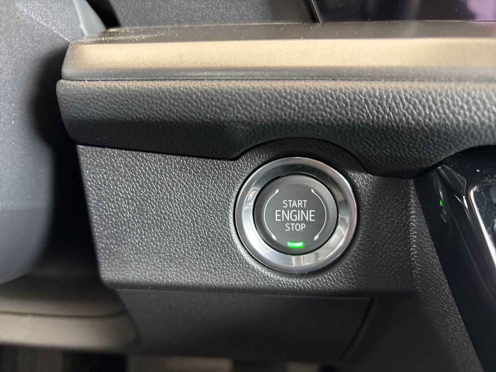 New 2026 Chevrolet Traverse LT image 40